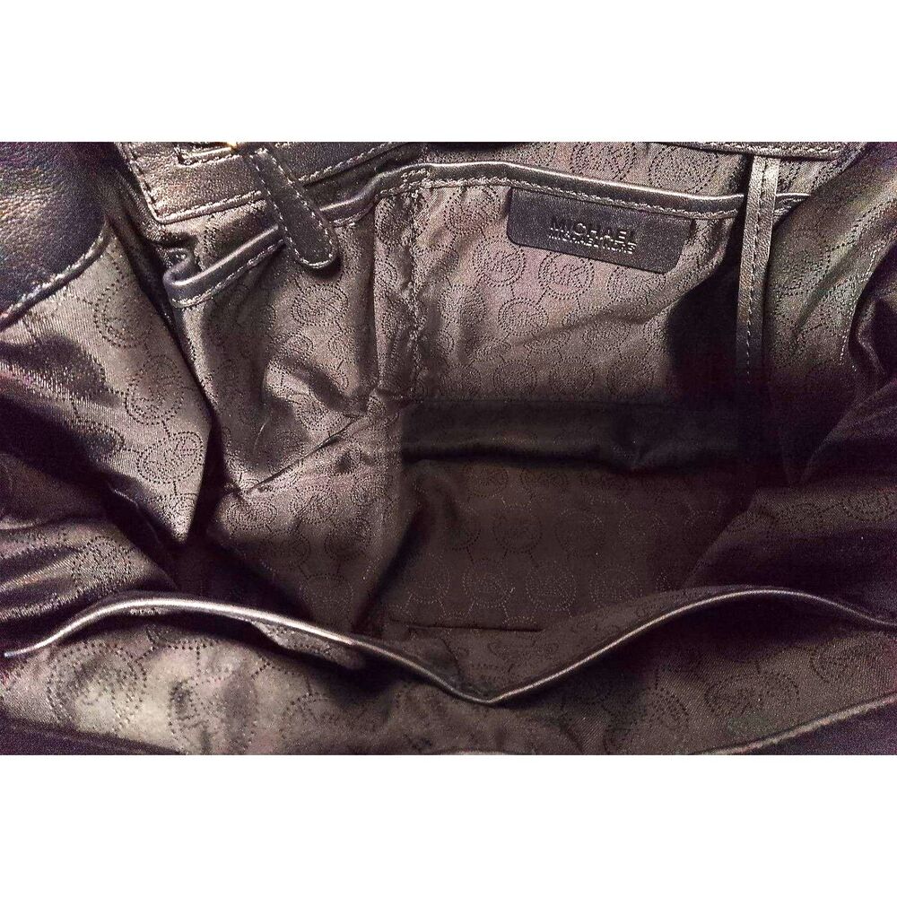 Michael Kors Large Black Hudson Belted Shoulder Bag - Picture 5 of 5